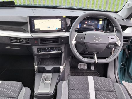 2026 Opel Frontera GS 1.2TURBO 136HP  7 SEATER!!! **TOP SPEC*5 YEARS WARRANTY** €36,150 thumbnail