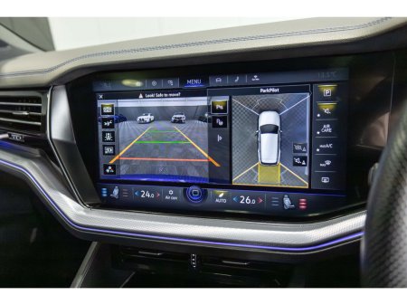 2021 Volkswagen Touareg - thumbnail 22