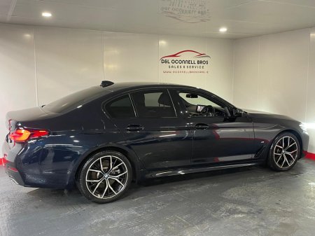 2022 BMW 5 Series - thumbnail 8