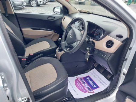 2015 Hyundai i10 - thumbnail 11