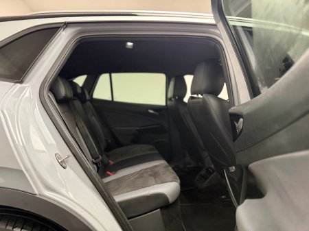 2024 Volkswagen ID.4 MATCH PRO 77KWH €31,990 thumbnail