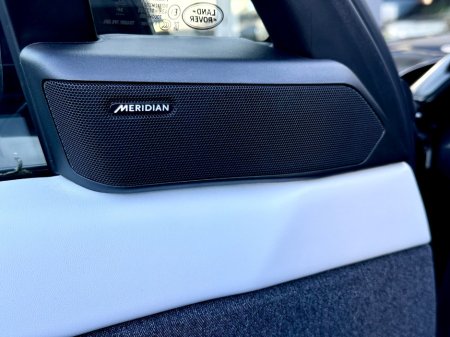 2025 Land Rover Range Rover Sport - thumbnail 25