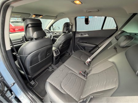 2023 Kia Sportage K3 - 1.6 DIESEL HYBRID - MANUAL - 12M WARRANTY - CAR:  1737 €29,950 thumbnail