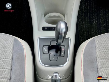 2017 Volkswagen up! - thumbnail 11