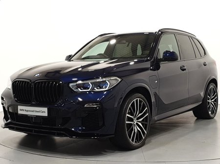 2021 BMW X5 xDrive45e M Sport €59,950 thumbnail
