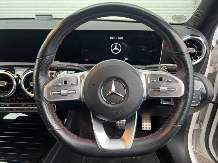 2020 Mercedes-Benz A Class A180 AMG-LINE PREMIUM PLUS 1.3 // POWERED HEATED SEATS // VIRTUAL COCKPIT // 18" AMG-LINE ALLOYS €28,900 thumbnail