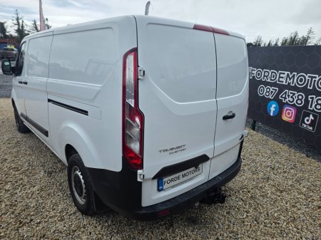 2022 Ford Transit Custom - view 3