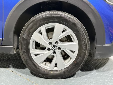 2024 Volkswagen Taigo Life 1.0 TSi 242 €23,400 thumbnail