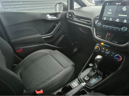 2018 Ford Fiesta - view 2