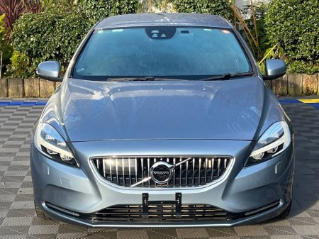 2017 Volvo V40 - thumbnail 14