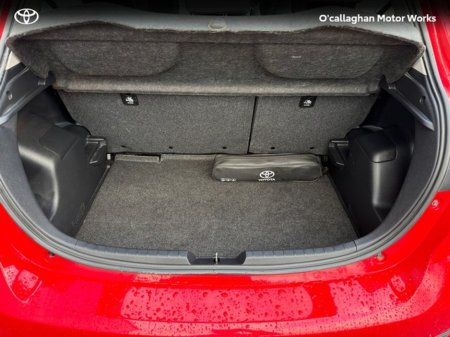 2020 Toyota Yaris YARIS 1.0 5DR LUNA €16,950 thumbnail