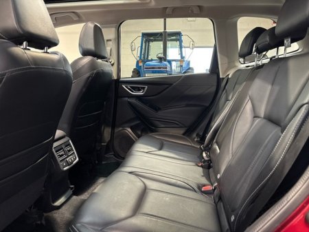 2020 Subaru Forester E-BOXER MHEV 2.0I XE 4DR AUTO €27,950 thumbnail