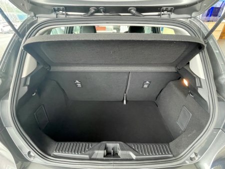 2022 Ford Fiesta - thumbnail 25