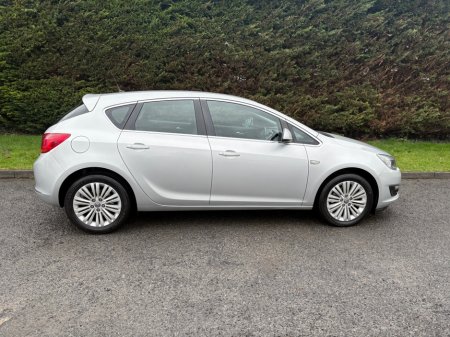 2015 Opel Astra EXCITE 1.6 CDTI 110PS ECO 5DR €6,995 thumbnail