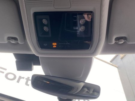 2022 Volkswagen Golf - thumbnail 26