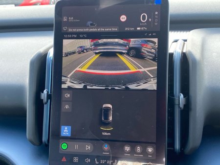 2025 Volvo EX30 Single Motor BEV 272hp Plus €39,995 thumbnail