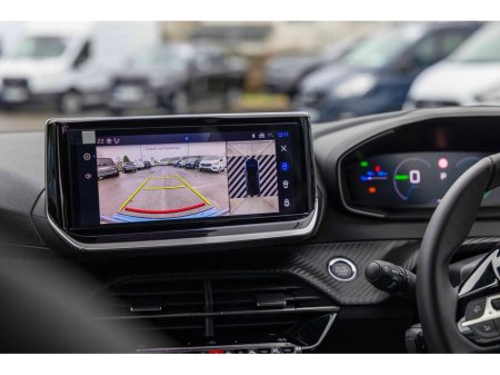 2026 Peugeot 2008 2026 Peugeot 2008 Electric 156bhp (54 kWh) Allure thumbnail