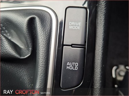 2022 Kia Sportage - thumbnail 17