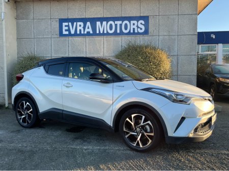 2019 Toyota C-HR SOL HYBRID AUTOMATIC 1.8 PETROL //HIGH SPEC//FULL LEATHER HEATED SEATS//KEYLESS ENTRY//REVERSE CAMERA// €20,950 thumbnail