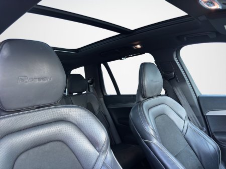 2019 Volvo XC90 2.0 D5 R-design "Big space, big style, big statement" €45,888 thumbnail