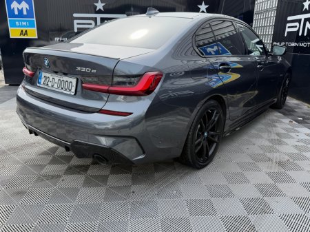 2021 BMW 3 Series - thumbnail 10