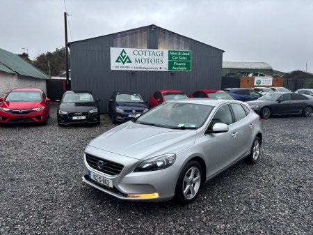 2015 Volvo V40 1.6 D2 (115hp) SE Leather €8,950 thumbnail