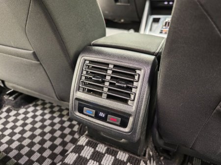 2021 Volkswagen Golf - thumbnail 8