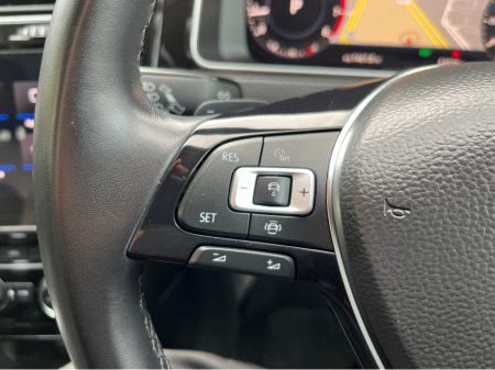 2019 Volkswagen Golf - thumbnail 25