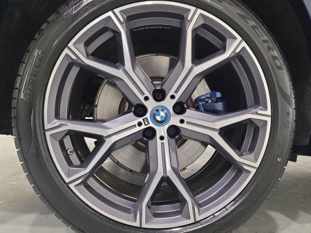 2025 BMW X5 - thumbnail 14