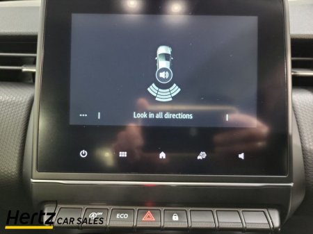 2023 Renault Clio - thumbnail 22