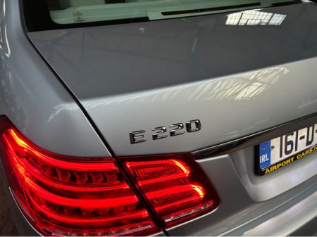 2016 Mercedes-Benz E Class - thumbnail 6