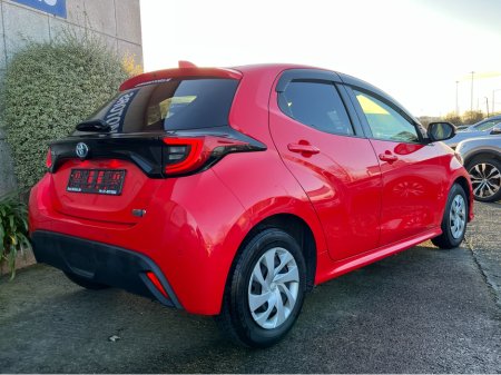 2020 Toyota Yaris G AUTOMATIC HYBRID 1.5 PETROL //REVERSE CAMERA//KEYLESS ENTRY//ADAPTIVE CRUISE CONTROL// €14,950
