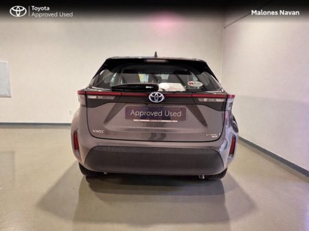 2023 Toyota Yaris Cross - thumbnail 4