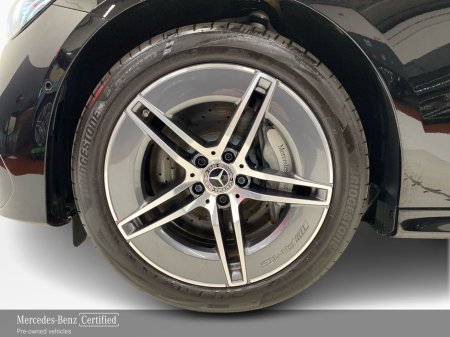 2025 Mercedes-Benz E Class - thumbnail 5