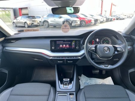 2023 Skoda Octavia - thumbnail 8