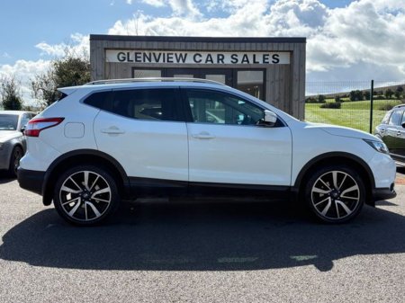 2014 Nissan Qashqai - thumbnail 5