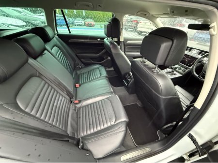 2018 Volkswagen Passat ALLTRACK 4WD - 2.0L DIESEL - AUTO - 12M WARRANTY - CAR: 1629 thumbnail