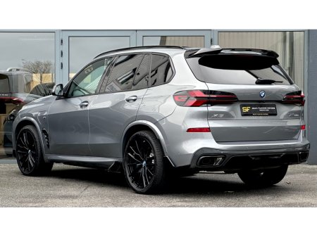 2025 BMW X5 XDRIVE50E M SPORT PANORAMIC ROOF AUTO