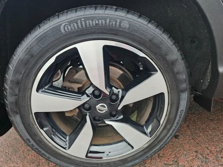 2017 Nissan Qashqai - thumbnail 37