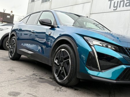 2024 Peugeot 408 - thumbnail 9