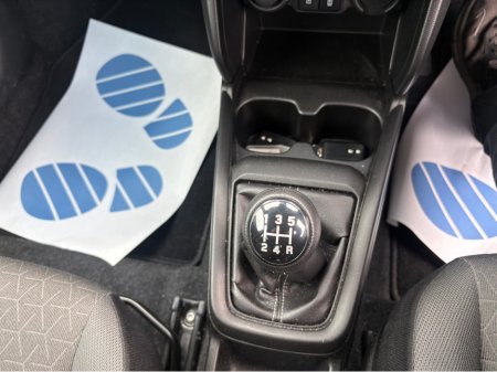 2024 Suzuki Swift 1.2 HYBRID MOTION 5DR €20,999 thumbnail