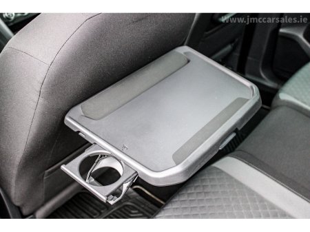 2018 Volkswagen Tiguan - thumbnail 31