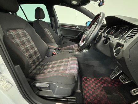 2014 Volkswagen Golf *VOLKSWAGEN GOLF GTI* *DSG* *LOW MILEAGE* *KEYLESS ENTRY* *AUTO HOLD* *REVERSE CAMERA* *CRUISE CONTROL* *LANE ASSIST* *TRADE INS WELCOME* €18,950 thumbnail