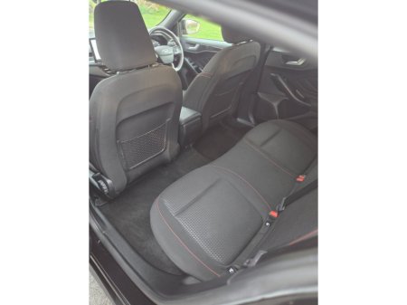 2024 Ford Focus - thumbnail 9