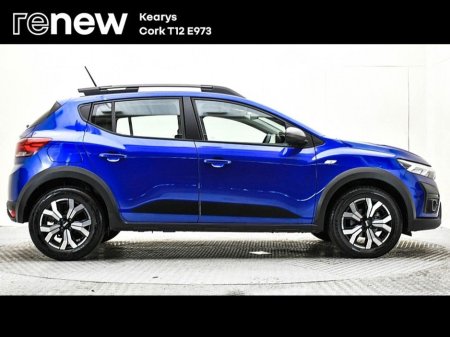 2023 Dacia Sandero Stepway Journey TCe 90 €18,900 thumbnail