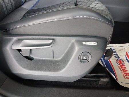 2025 Volkswagen Tayron R-LINE 2.0 TDI 150HP DSG, WHITE, 2KM. €67,750 thumbnail