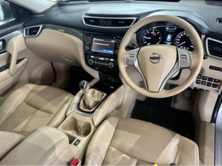 2016 Nissan X-Trail 1.6 DSL SVE 7 SEAT E6 4DR €17,950 thumbnail