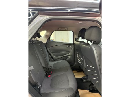 2017 Renault Captur - thumbnail 16