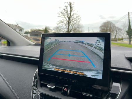 2023 Toyota Corolla - thumbnail 14