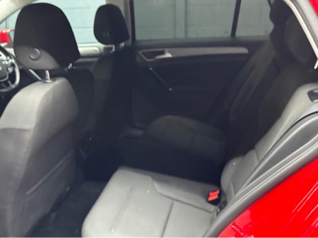 2015 Volkswagen Golf - photo 2